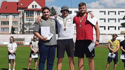 Спортсмени Херсонщини вибороли золоті та срібні медалі на Чемпіонаті України з легкої атлетики
