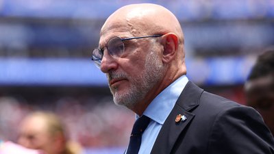 Головний тренер збірної Іспанії з футболу Луїс де ла Фуенте