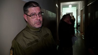 "Це наш обов'язок як побратимів": у Чернігові військові здали кров для потреб лікарень "Це наш обов'язок як побратимів": у Чернігові військові здали кров для потреб лікарень