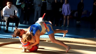 Сумчани здобули медалі на чемпіонаті України з сумо Сумчани здобули медалі на чемпіонаті України з сумо