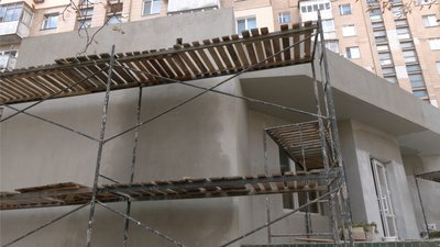 У Черкасах до зими утеплять тридцять закладів освіти У Черкасах до зими утеплять тридцять закладів освіти