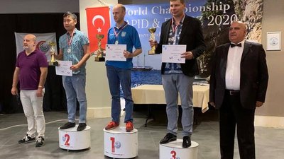Спортсмен із Кам'янського став чемпіоном світу з шашок-100 Спортсмен із Кам'янського став чемпіоном світу з шашок-100