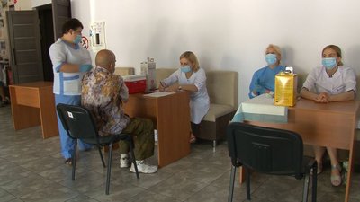 Як у черкаських Центрах вакцинації населення щепили від COVID-19 Як у черкаських Центрах вакцинації населення щепили від COVID-19