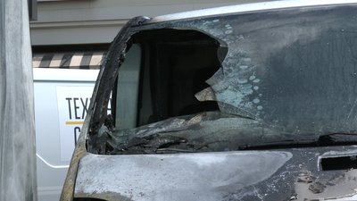 У Харкові згоріли чотири пересувні тютюнові кіоски — підозрюють підпал