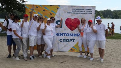 У Житомирі визначили переможців Чемпіонату України з плавання на відкритій воді У Житомирі визначили переможців Чемпіонату України з плавання на відкритій воді