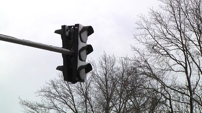 На Житомирщині у Станишівці біля обласної та районної лікарень близько місяця не працює світлофор На Житомирщині у Станишівці біля обласної та районної лікарень близько місяця не працює світлофор