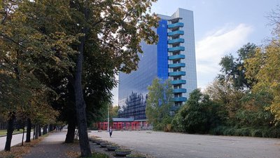 Дніпро, ДНУ, проспект Науки