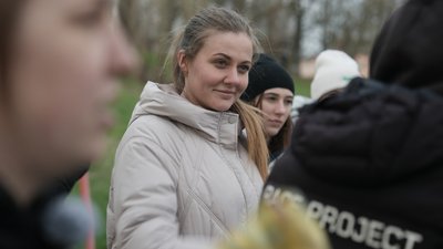 У Сумах провели екологічний забіг-прибирання набережної та зібрали 42 пакети сміття