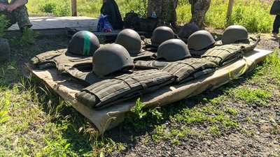Від автомата до медичного джгута. На Миколаївщині резервісти виїхали до навчального табору
