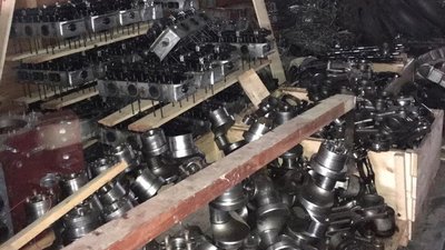 Іноземець намагався нелегально вивезти з України двигуни для бронетехніки Іноземець намагався нелегально вивезти з України двигуни для бронетехніки