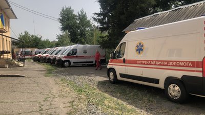 Як їздитиме екстрена меддопомога, розташована на Собранецькій в Ужгороді, під час ремонту вулиці Як їздитиме екстрена меддопомога, розташована на Собранецькій в Ужгороді, під час ремонту вулиці