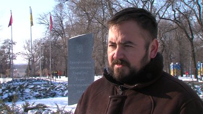 У Запоріжжі вшанували пам'ять оборонців Донецького аеропорту У Запоріжжі вшанували пам'ять оборонців Донецького аеропорту