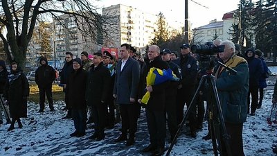 Тернополяни вшанували Героїв Крут