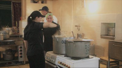 "Готуємо з думками про перемогу", — головна кухарка Запорізького військового госпіталю розповіла про свою роботу