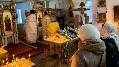 "Молимося за мир в Україні": у Черкасах три парафії відзначають Різдво 25 грудня