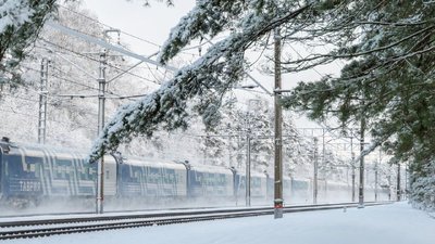 Залізничне сполучення Росії з Кримом порушено другий день