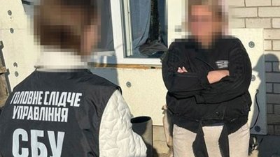 Одна із підозрюваних в організації схеми ухилення від мобілізації у Харкові