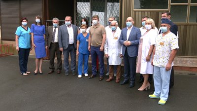 Зарплати лікарів, майбутнє "швидкої" і COVID. Що наговорив міністр Степанов у Рівному Зарплати лікарів, майбутнє "швидкої" і COVID. Що наговорив міністр Степанов у Рівному