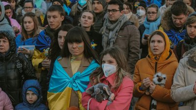 Про це не можна мовчати: черкащанка розповіла, як підтримують Україну за кордоном Про це не можна мовчати: черкащанка розповіла, як підтримують Україну за кордоном