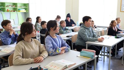 Пошкоджену через російський обстріл гімназію відновили у Миколаєві
