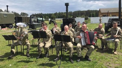 На Львівщині між рестораторами та військовими провели змагання на кращого кухаря
