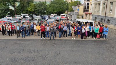 4 місяці без зарплати: працівники Луцьктепло вийшли на пікет