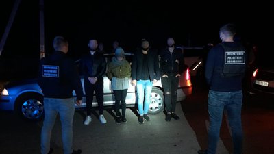 Канал транзиту нелегалів з Іраку до ЄС ліквідували на Закарпатті Канал транзиту нелегалів з Іраку до ЄС ліквідували на Закарпатті