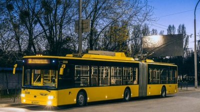 Новорічна ніч у Херсоні: тролейбуси працюватимуть за окремим графіком