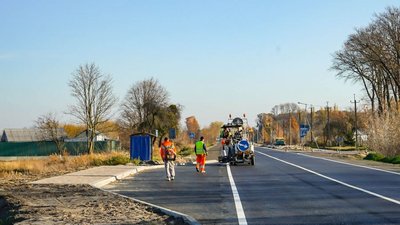 На Волині дорожники відновили шестикілометрову ділянку автомагістралі На Волині дорожники відновили шестикілометрову ділянку автомагістралі