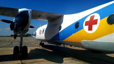 З Дніпра до Києва санавіацією евакуювали десятьох поранених, травмованих та хворих військових