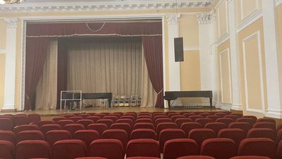 У Херсоні через облрада хоче об'єднати два коледжі. Викладачі та студенти установ проти