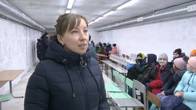 Повернулись за парти після річної перерви: у ліцеї на Черкащині діти розпочали офлайн навчання Повернулись за парти після річної перерви: у ліцеї на Черкащині діти розпочали офлайн навчання