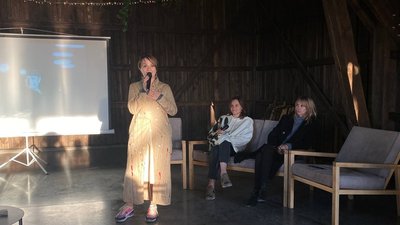 На Тернопільщині показали фільми про історію 1990-х років