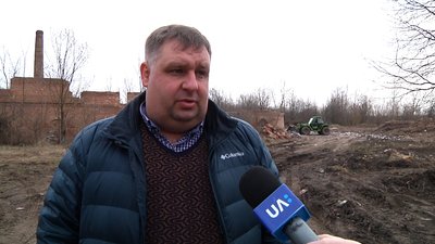 На Житомирщині завершують вивіз львівського сміття, яке незаконно скинули на заводі в Будичанах На Житомирщині завершують вивіз львівського сміття, яке незаконно скинули на заводі в Будичанах