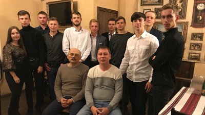 Під час розкопок у Луцьку археологи знайшли середньовічного кахля Під час розкопок у Луцьку археологи знайшли середньовічного кахля
