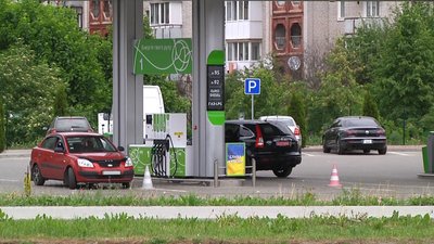 Рішення апеляційного суду про знесення АЗС в Житомирі на проспекті Незалежності зупинив Верховний Суд України