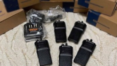 Рації, які придбали для військових за кошти, зібрані тернопільськими студентами Рації, які придбали для військових за кошти, зібрані тернопільськими студентами