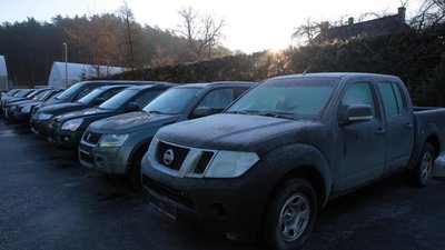 Польські лісівники передали позашляховики та квадрокоптери для українських військових