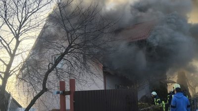 Горів будинок в Підгайцях, пожежа, ДСНС