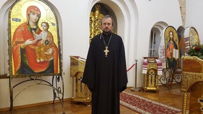 Друга річниця отримання Томосу. Чому не всі парафії можуть перейти до ПЦУ