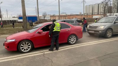 У Полтаві сталася стрілянина: поліція перекрила виїзди з міста