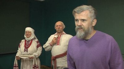 Немов живі: у Луцьку презентували виставку скульптур із силікону Немов живі: у Луцьку презентували виставку скульптур із силікону