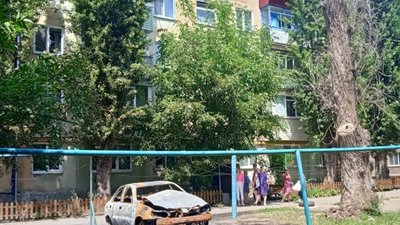 Наслідки обстрілу Кривого Рогу на Дніпропетровщині з "Градів" — фоторепортаж