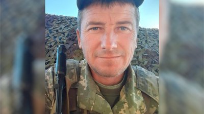 На Чернігівщині попрощалися з двома бійцями — Анатолієм Ковтягою та Миколою Голубом На Чернігівщині попрощалися з двома бійцями — Анатолієм Ковтягою та Миколою Голубом
