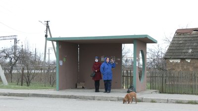Люди — без перепусток, водії — без пасажирів. Як працює приміський транспорт на Запоріжжі в локдаун Люди — без перепусток, водії — без пасажирів. Як працює приміський транспорт на Запоріжжі в локдаун