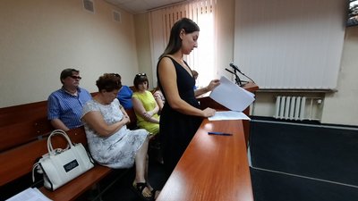 Суд у Запоріжжі ухвалив рішення стягнути з Токмацької лікарні заробітну плату