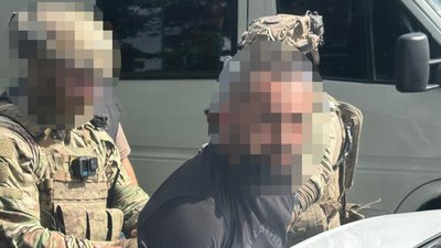 кримінал, гроші, виїзд з країни, Дніпро