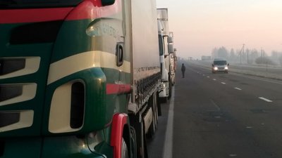 Митники прокоментували ситуацію із чергами на кордоні