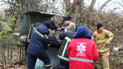 На Полтавщині із колодязя дістали жінку