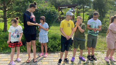 Майстер-класи, спортивні естафети та дискотеки: у Вінниці для дітей із синдромом Дауна зорганізували табір Майстер-класи, спортивні естафети та дискотеки: у Вінниці для дітей із синдромом Дауна зорганізували табір